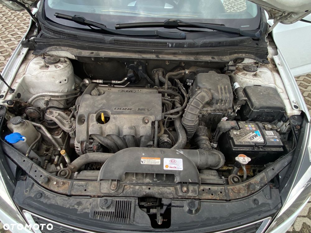Kia Ceed - 30