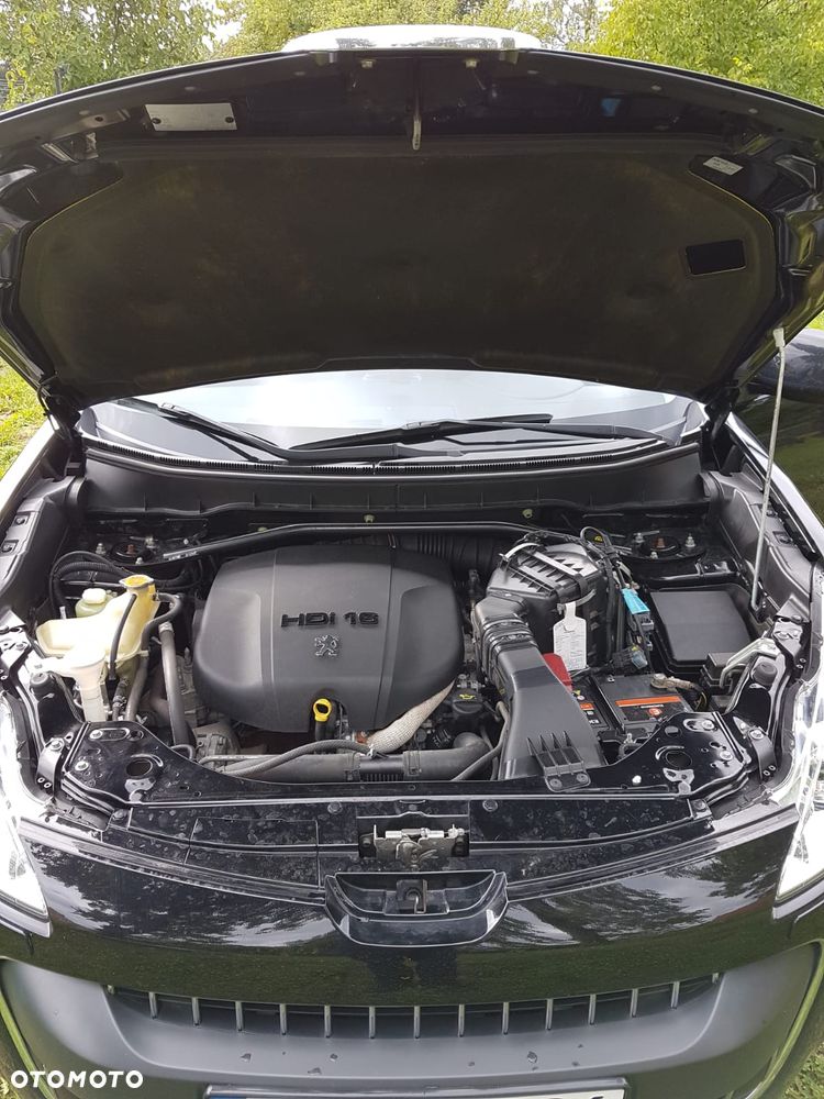 Peugeot 4007 HDI FAP 7-Sitzer DCS Allure - 7