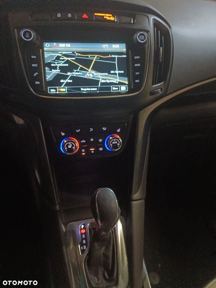 Opel Zafira - 35