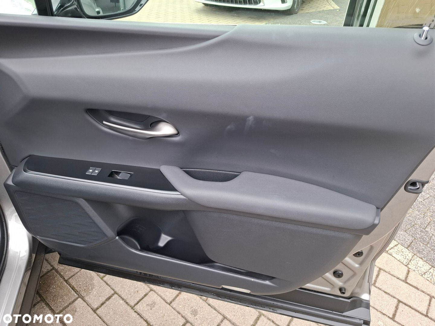 Lexus UX 250h GPF F Impression 2WD - 21