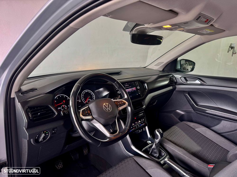 VW T-Cross 1.0 TSI Conceptline - 19