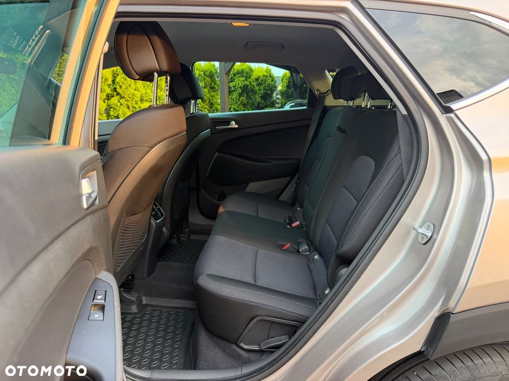 Hyundai Tucson blue 1.6 GDi 2WD Classic - 24