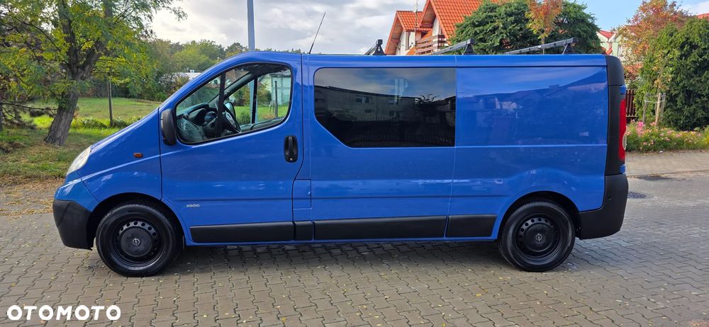 Opel Vivaro - 4