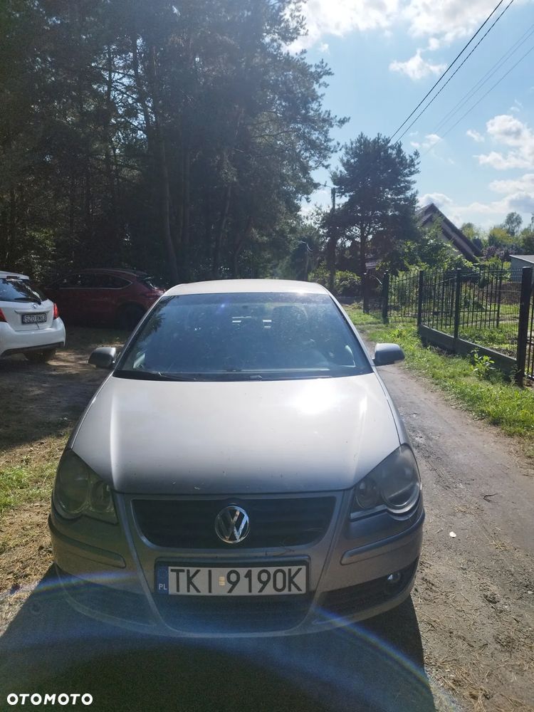 Volkswagen Polo - 2