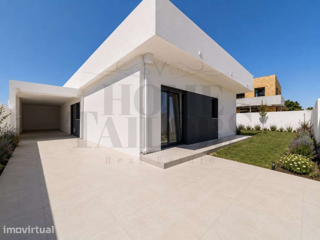 Moradia Exclusiva de Arquitetura Contemporânea, Conforto, Elegância... - Grande imagem: 3/28