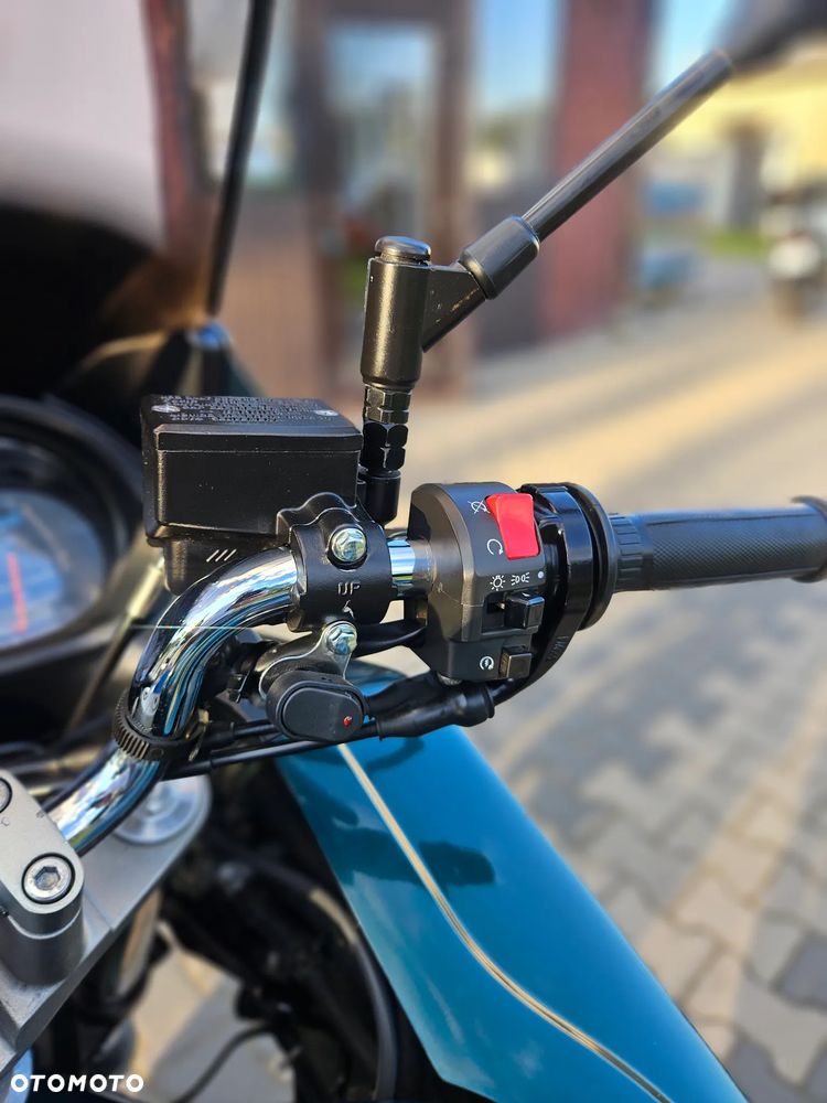 Yamaha XJ - 19