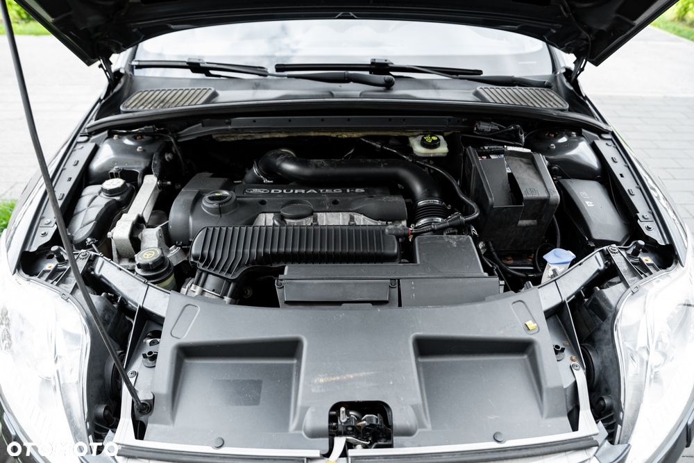 Ford Mondeo SW 2.5 Titanium - 34