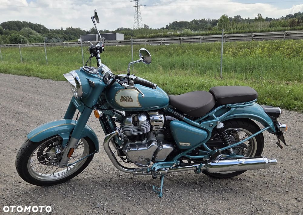 Royal Enfield Classic - 4