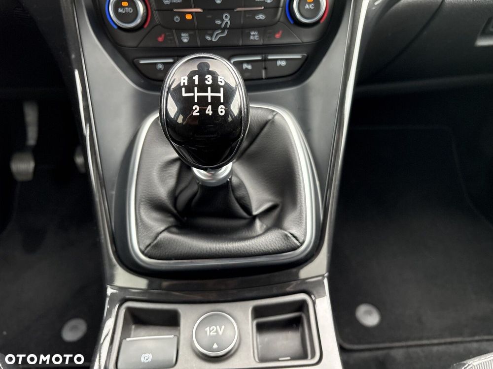 Ford Kuga 1.5 EcoBoost FWD Titanium - 18