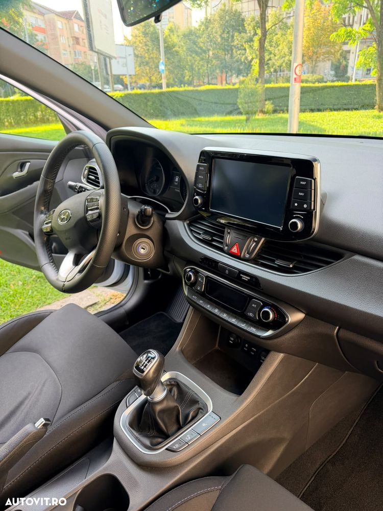 Hyundai i30 1.4 T-GDI Passion Plus - 32