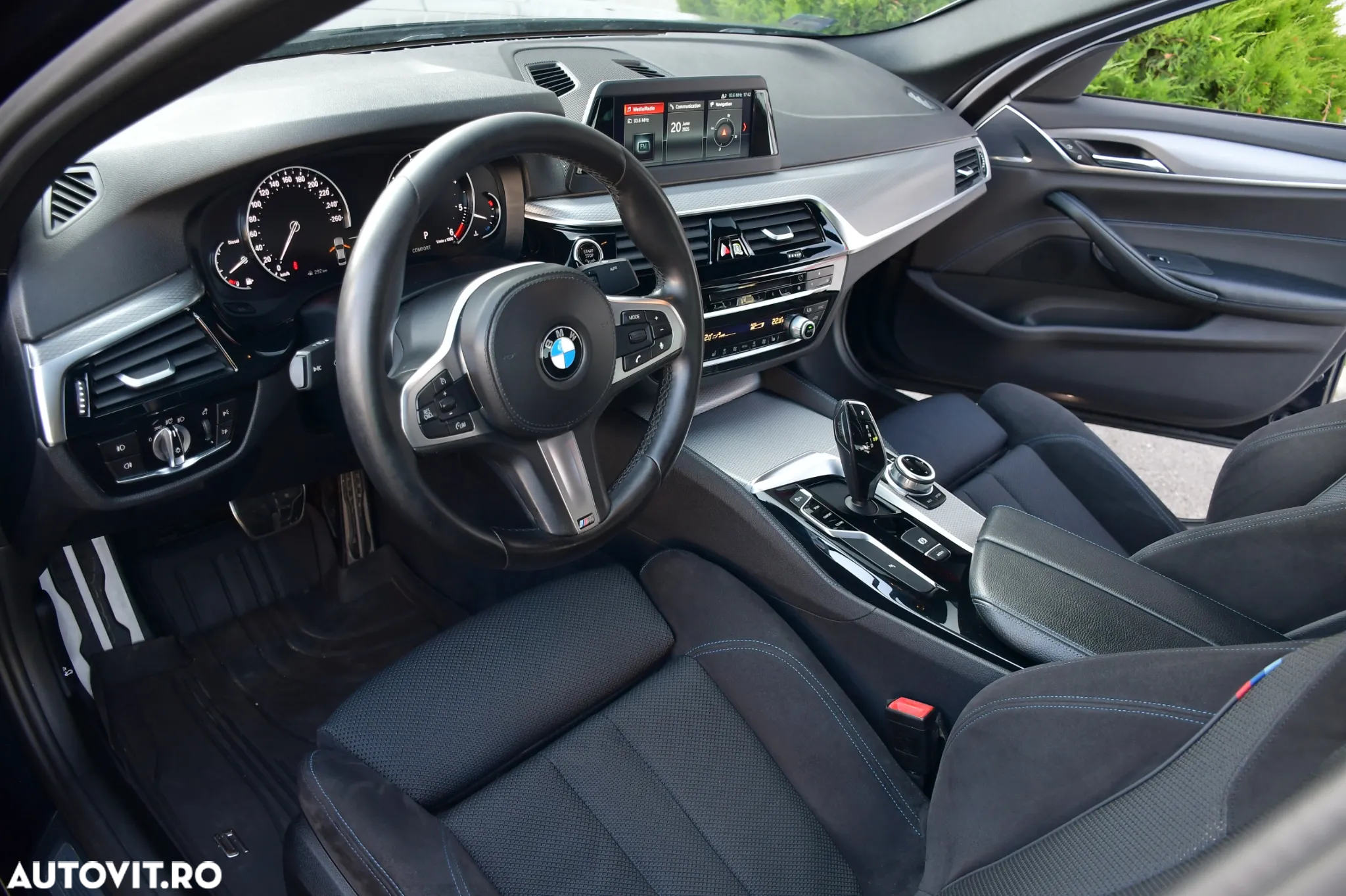 BMW Seria 5 520d Aut. M Sport Edition - 17