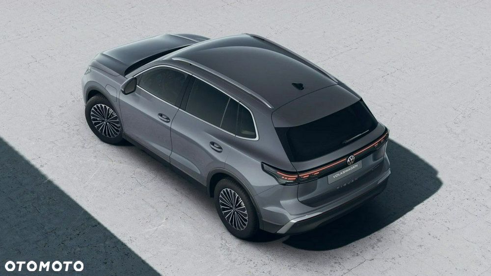 Volkswagen Tiguan - 8