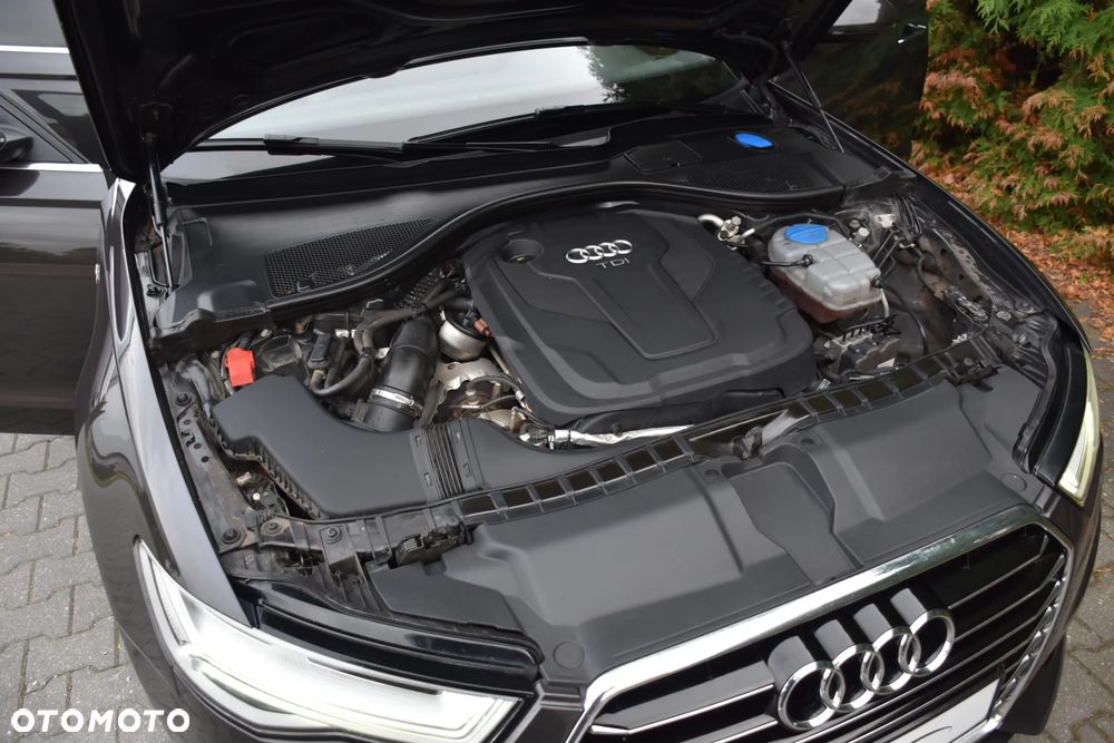 Audi A6 Avant 2.0 TDI Ultra DPF S tronic - 28