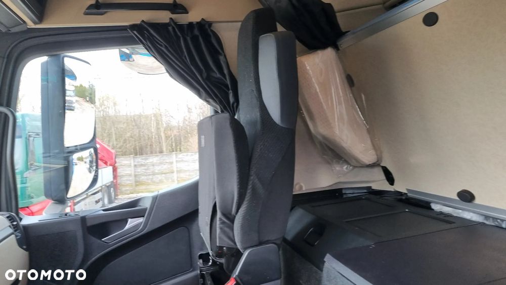 Mercedes-Benz ACTROS 2651 6X4 - 17