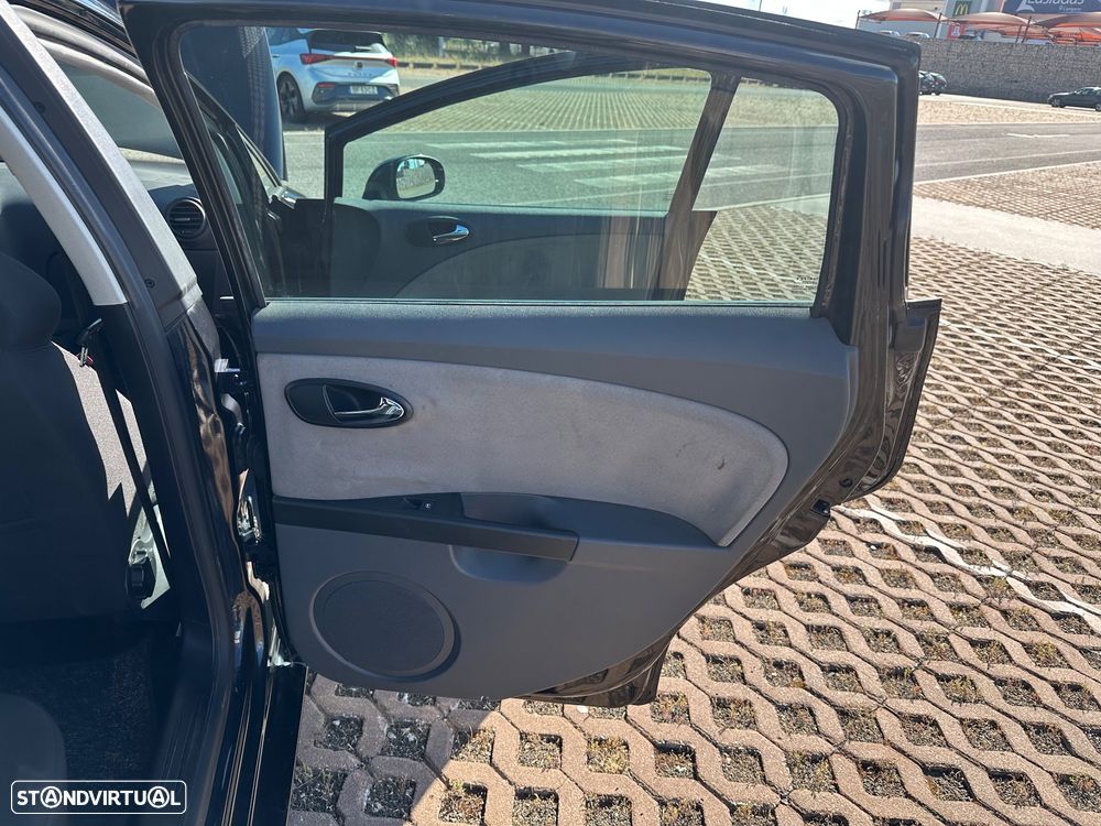 SEAT Leon 1.4 16V Reference - 22