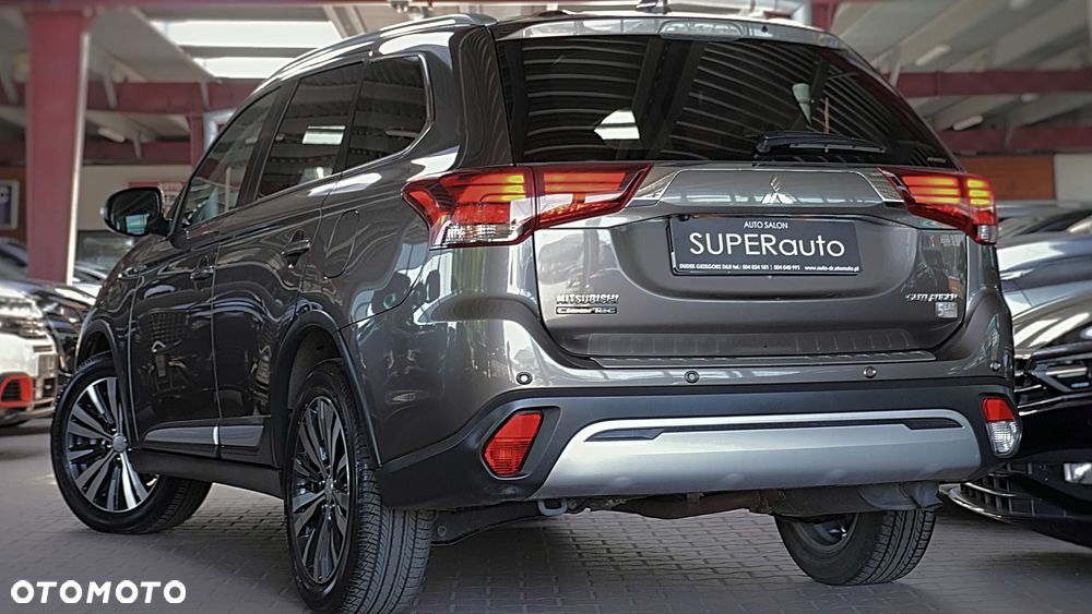 Mitsubishi Outlander 2.0 Intense Comfort 4WD CVT - 10
