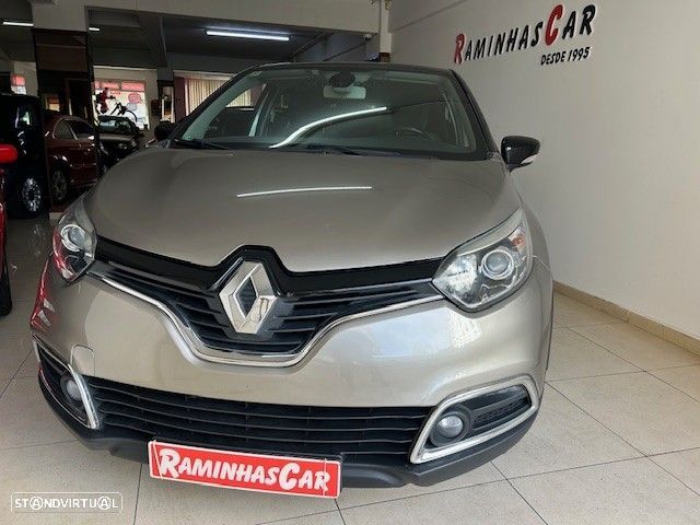 Renault Captur 0.9 TCE Exclusive - 2