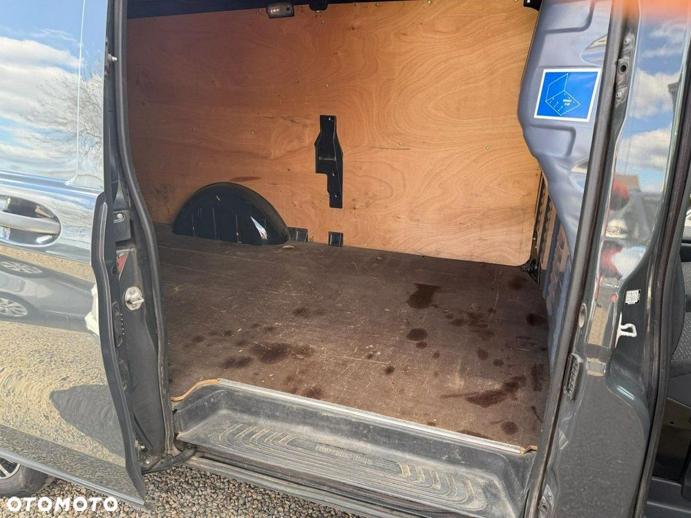 Mercedes-Benz Vito - 23