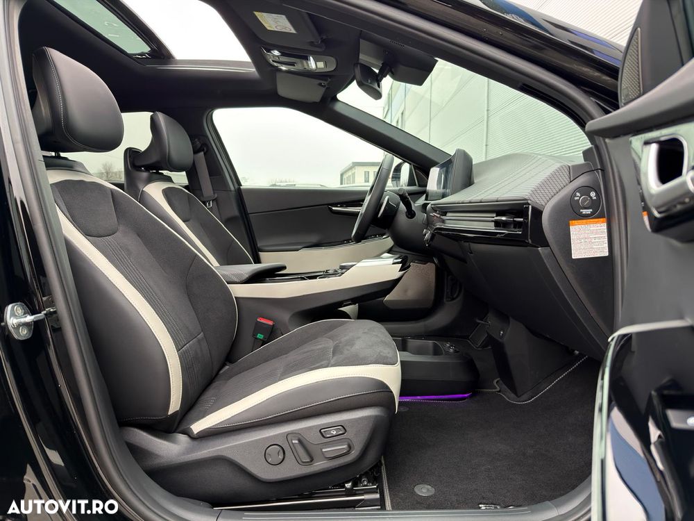 Kia EV6 77 kWh AWD GT Line - 11
