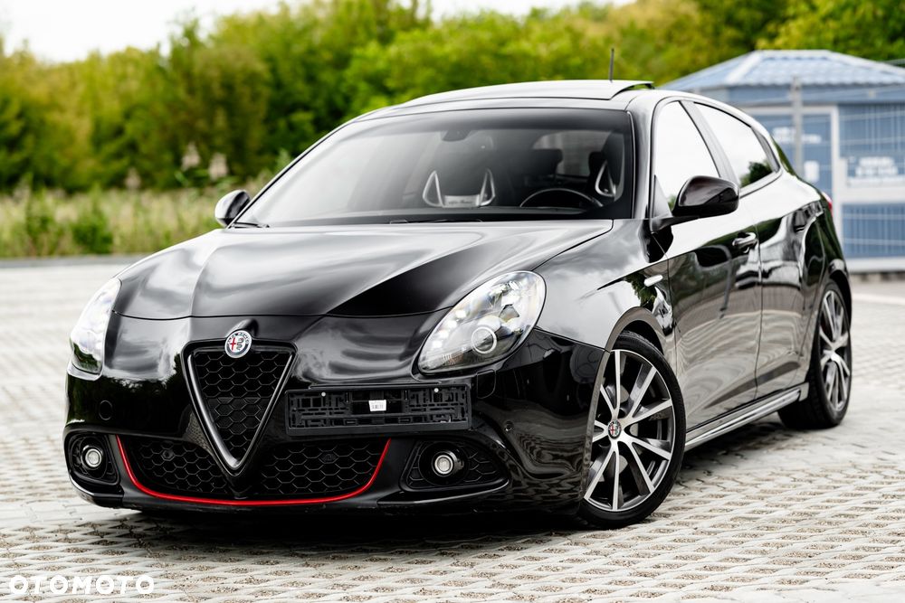 Alfa Romeo Giulietta 1750 TBi Veloce S TCT - 2