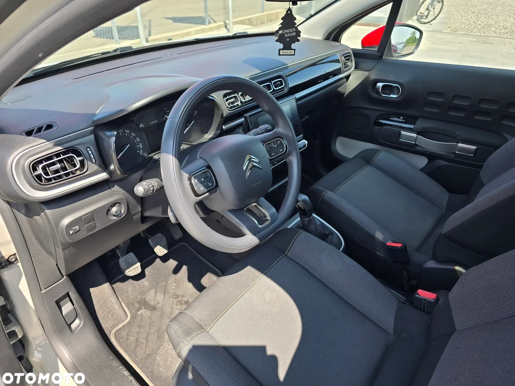 Citroën C3 1.2 PureTech Shine - 20