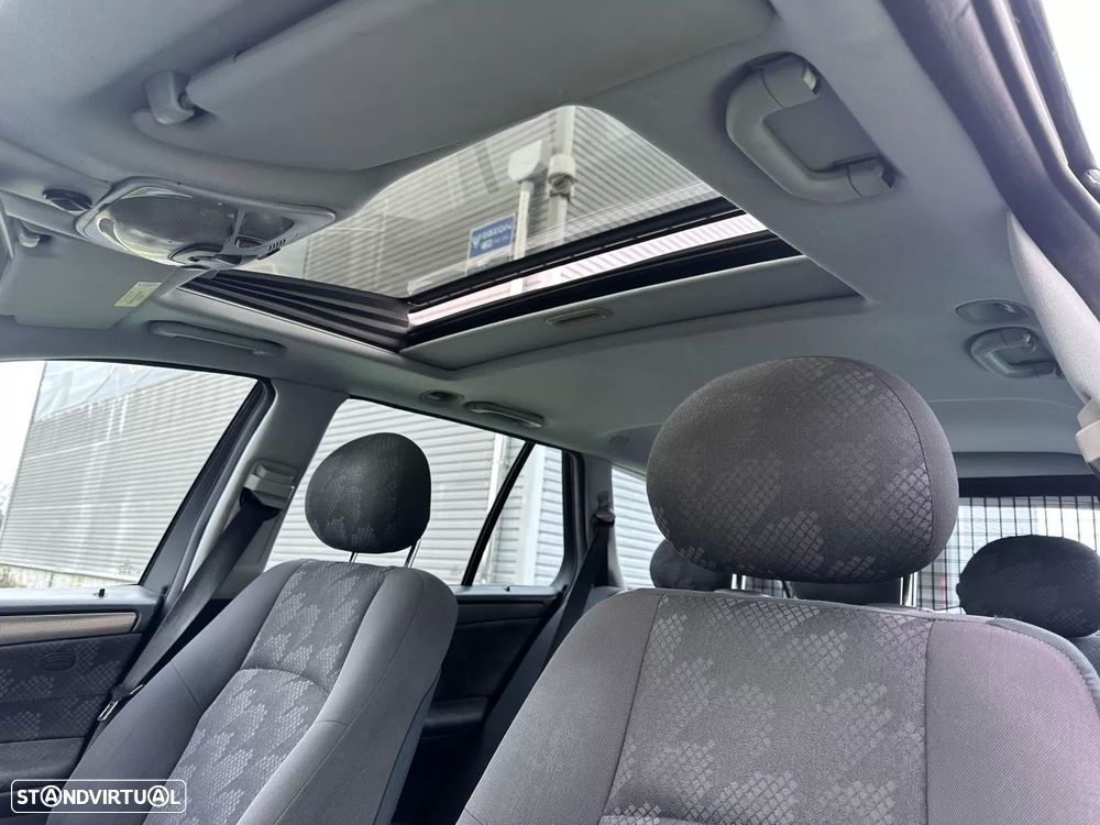 Mercedes-Benz C 220 CDi Avantgarde - 33