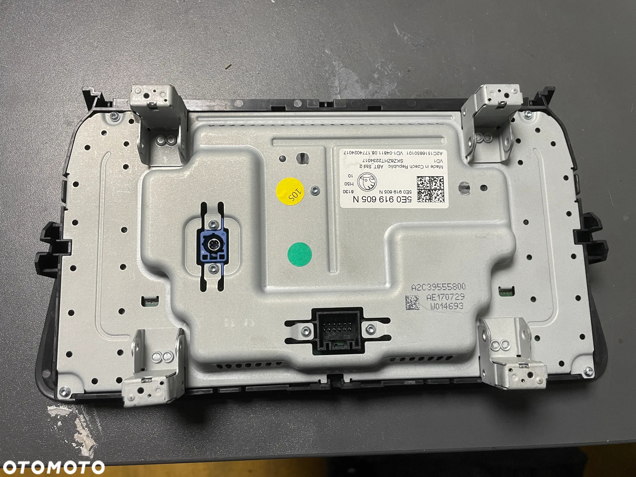 Skoda Octavia III lift radio nawigacja wyświetlacz ekran  5E0919605N - 2