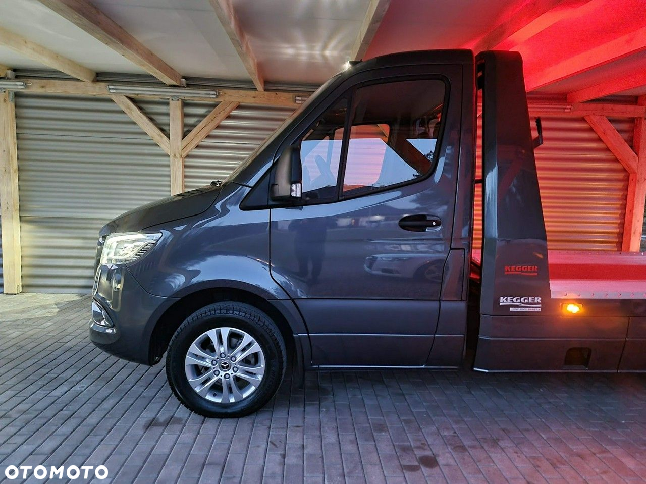 Mercedes-Benz Sprinter - 4