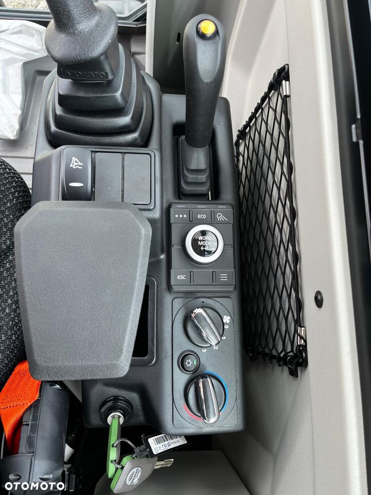 Volvo ECR58 2026 nowy model, nowa koparka, dealer PL - 20