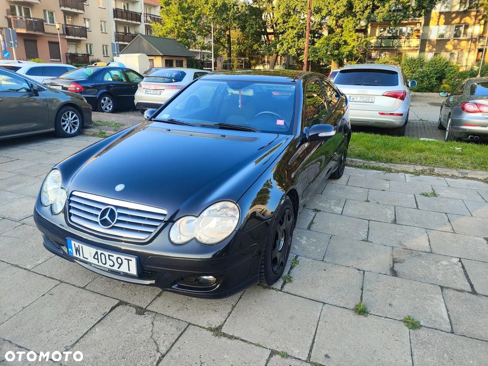Mercedes-Benz Klasa C 200 Kompressor - 11