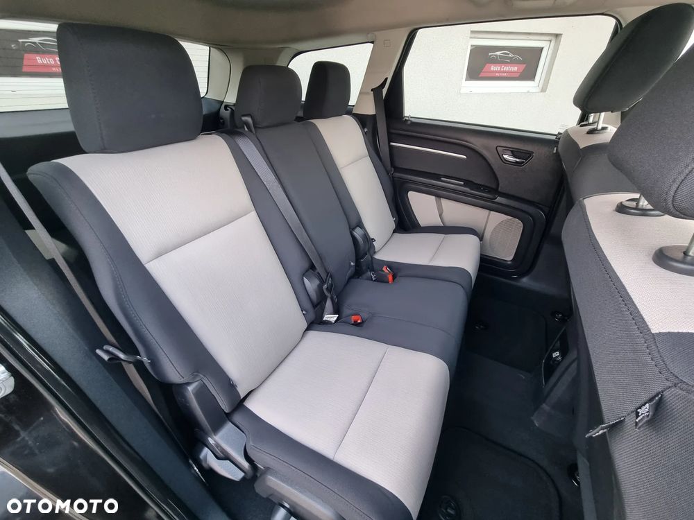 Dodge Journey - 10