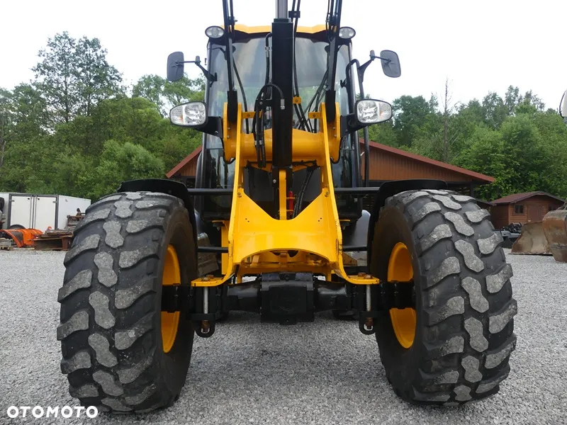 JCB 407 T4 z Niemiec / 2790mtg / BEZ DPF / - 33