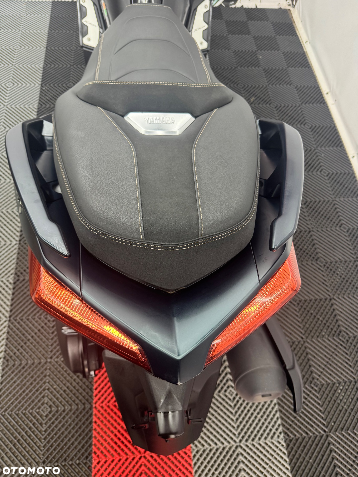 Yamaha X-max - 27