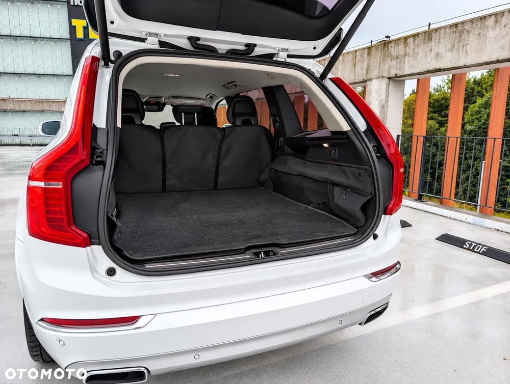 Volvo XC 90 D5 AWD Inscription - 7