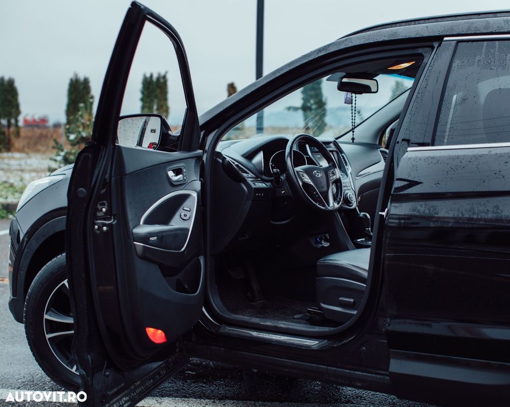 Hyundai Santa Fe 2.2 CRDi 4WD Automatik Premium - 25