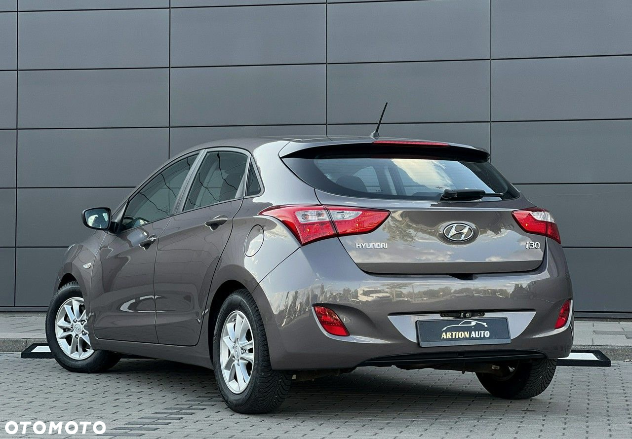 Hyundai i30 - 10