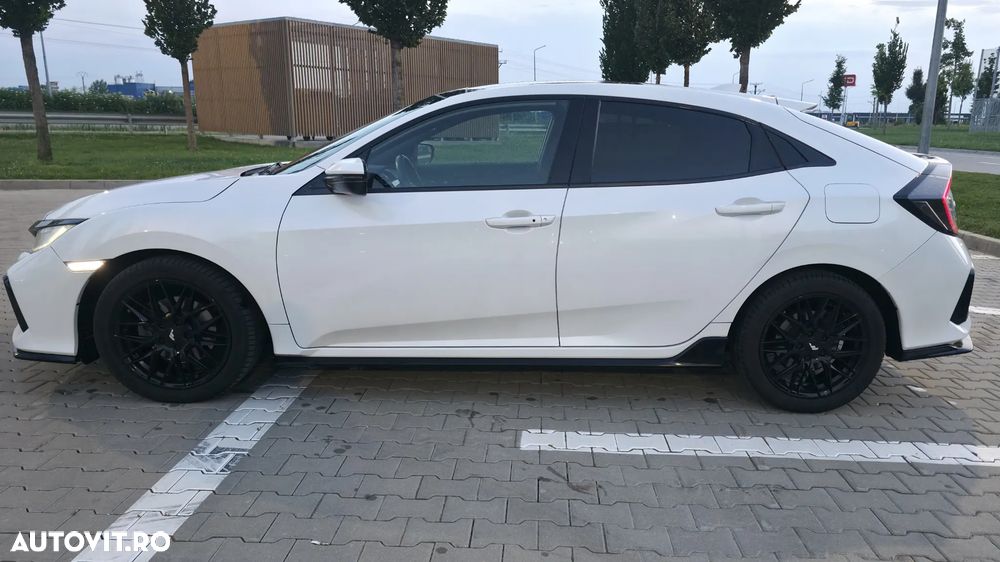 Honda Civic 1.5 VTEC Turbo CVT Sport Plus - 4