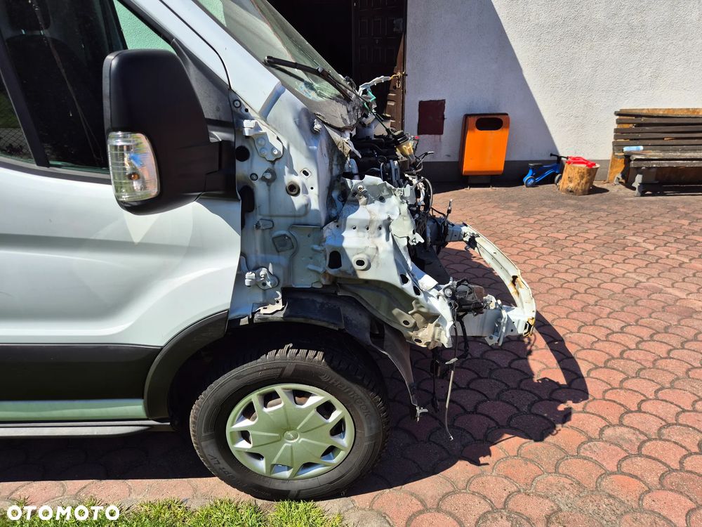 Ford Transit - 9