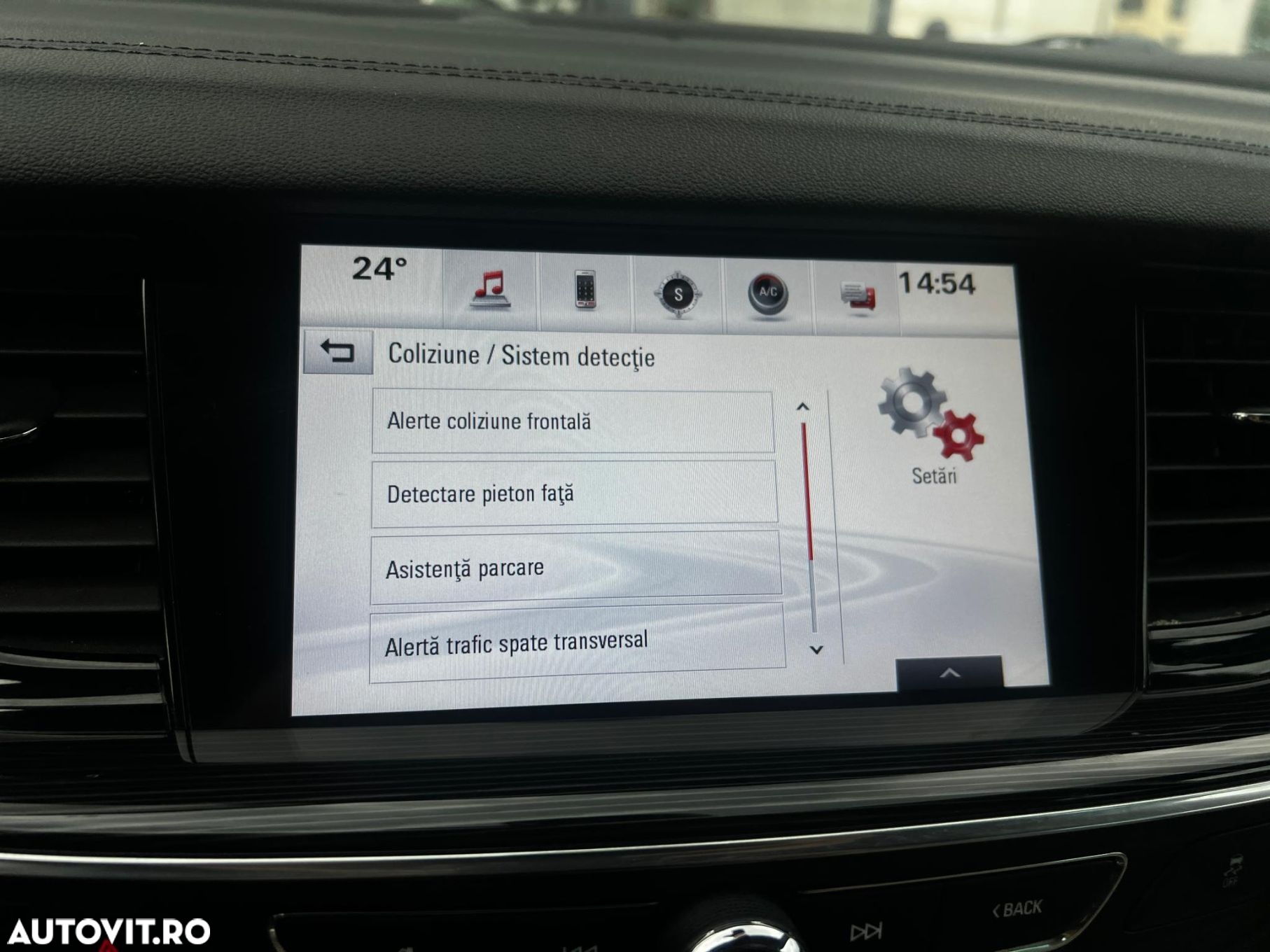 Opel Insignia - 17
