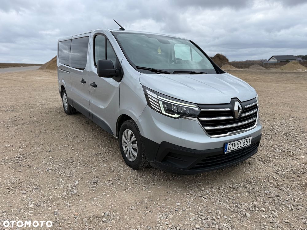 Renault Trafic - 2