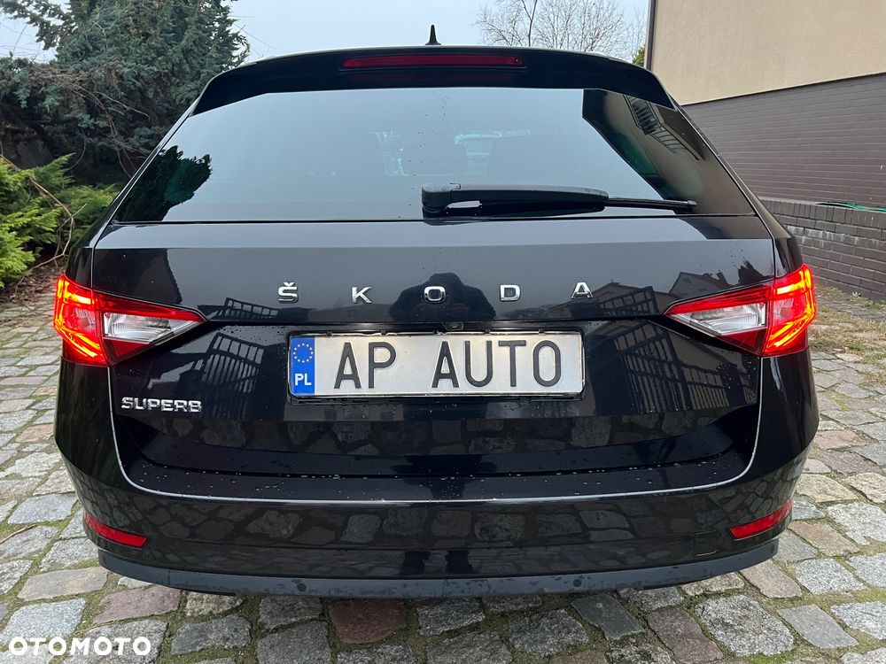 Skoda Superb 1.6 TDI DSG Ambition - 4