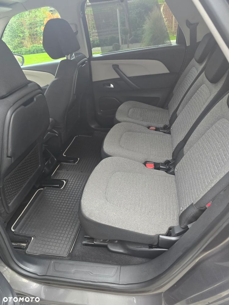 Citroën C4 1.2 PureTech MoreLife S&S - 6
