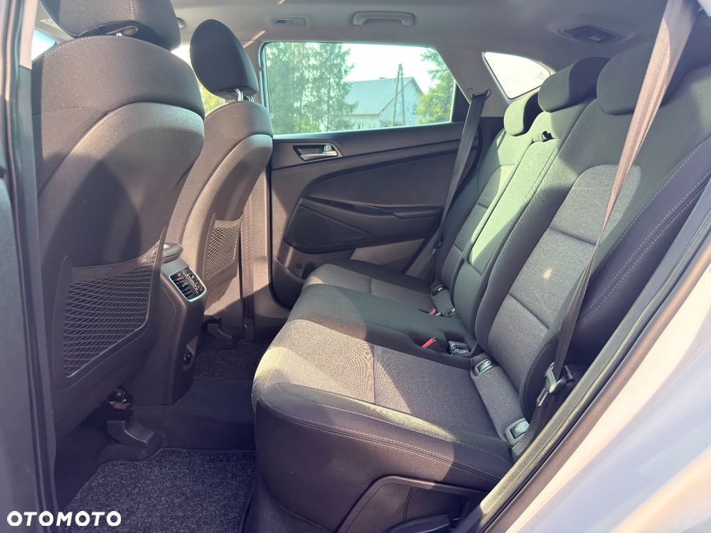 Hyundai Tucson 1.6 Turbo 4WD Premium - 11
