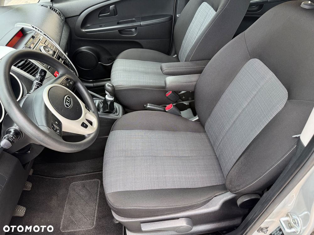 Kia Venga 1.6 CVVT ISG Vision - 29