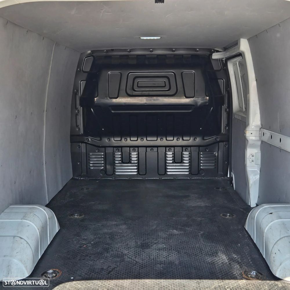Maxus eDeliver 3 L2H1 - 9