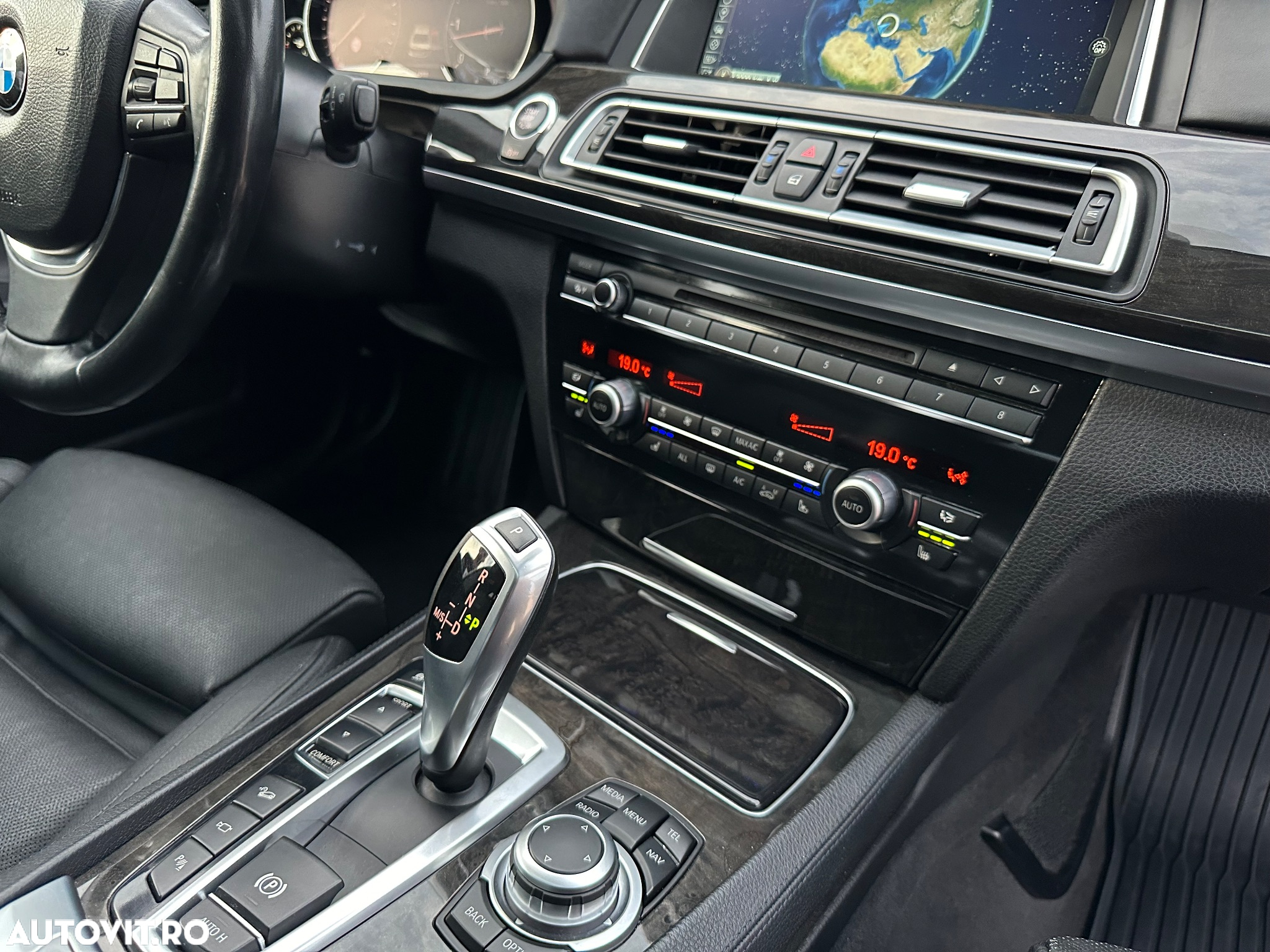BMW Seria 7 730d xDrive - 12
