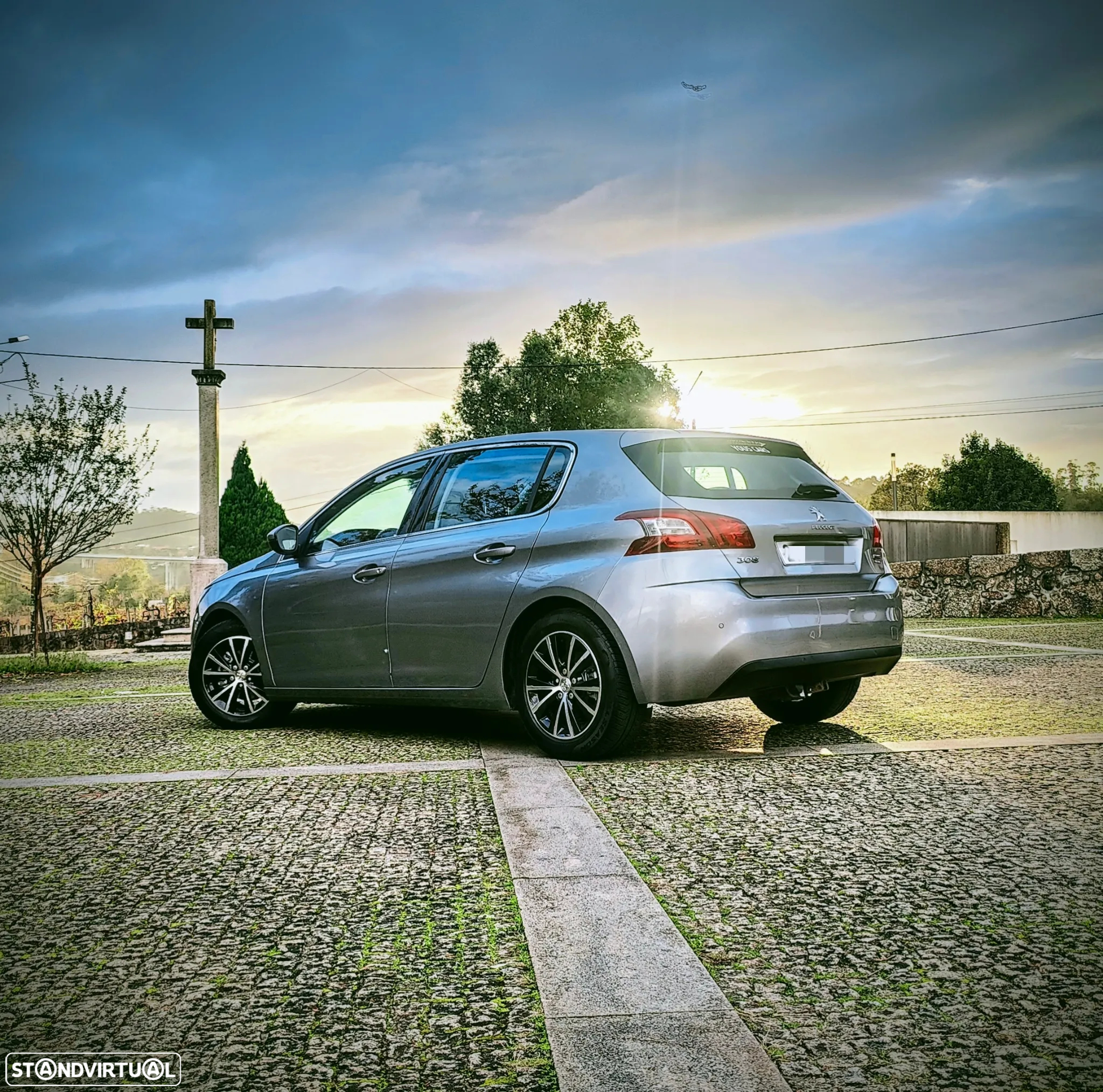 Peugeot 308 1.2 PureTech Allure Full LED EAT8 - 2