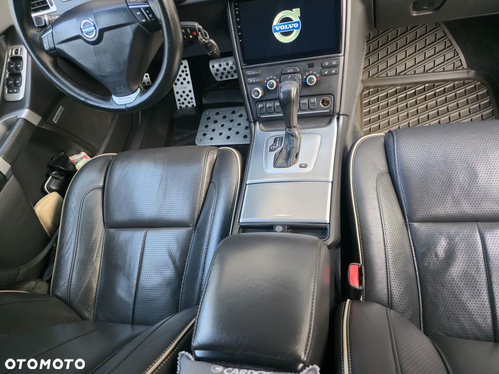 Volvo XC 90 D5 AWD Executive - 21