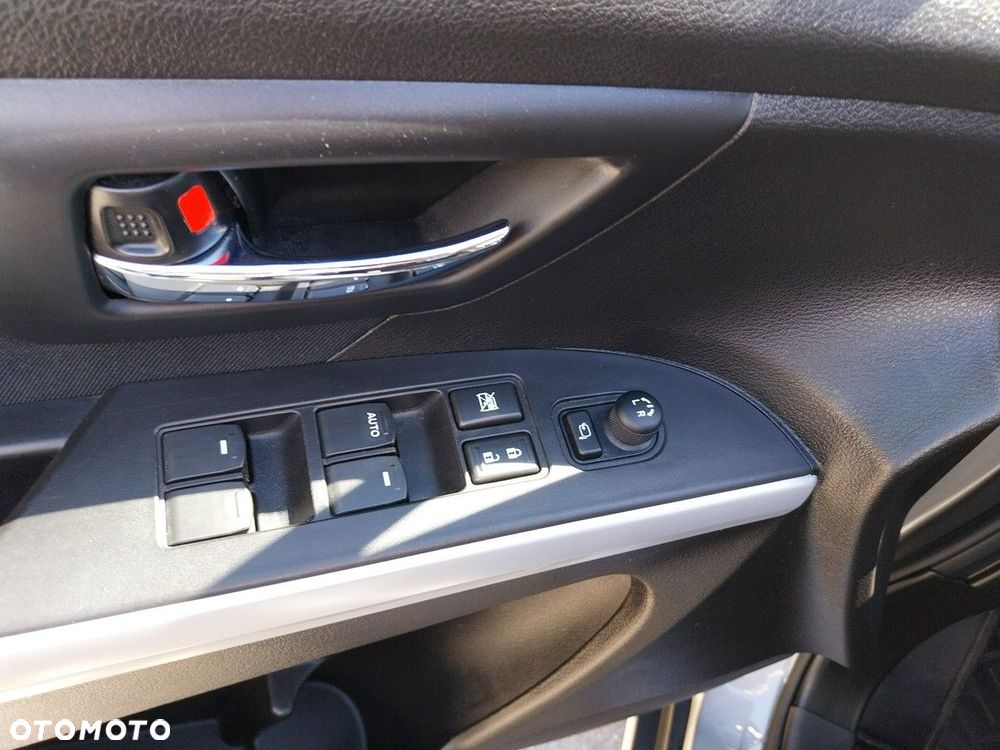 Suzuki SX4 S-Cross - 10