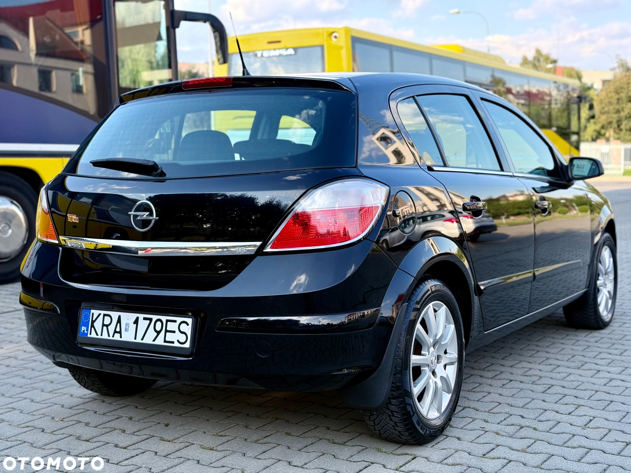 Opel Astra II 1.8 Elegance - 4